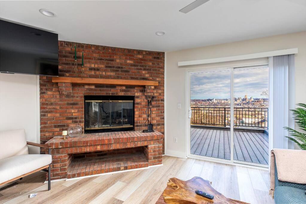 Scenic Skyline View-downtown Holiday home Cincinnati